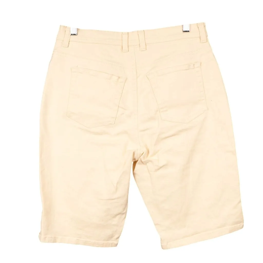 Gloria Vanderbilt Amanda Bermuda Shorts 8 Womens Pale Yellow Cotton Denim Jean - Image 4