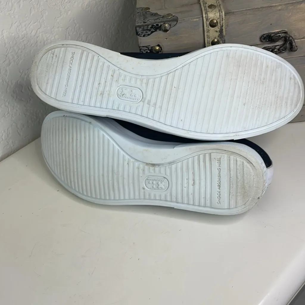 Munro Anjela Perfect‎ Fit Arch Support Slip On Walking Shoes Sneakers Size 8.5 - Image 4