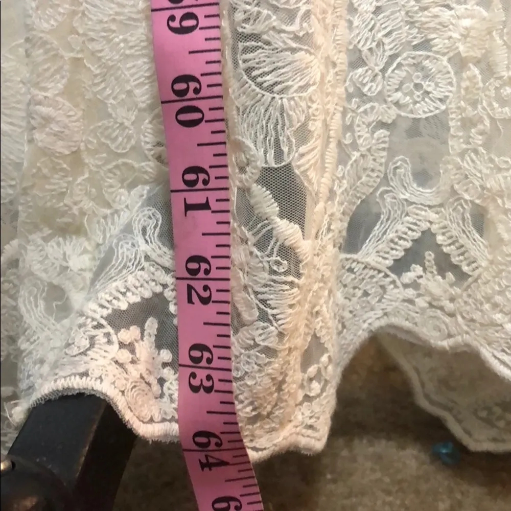 Francesca’s Annamarie Ivory Lace Maxi Dres… Size M - Image 6