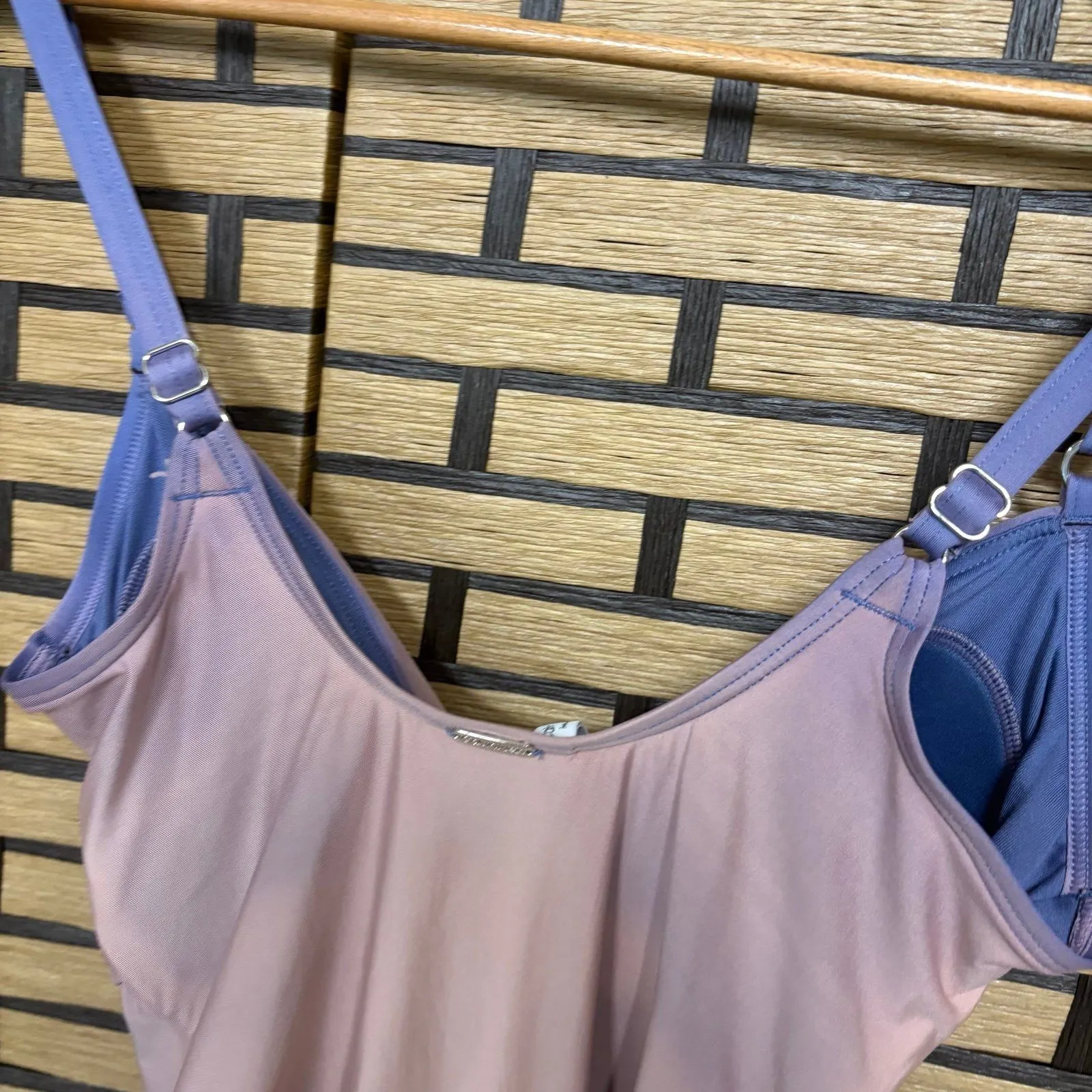 Calvin Klein Pink And Purple Ombré One Piece Swimsuit Size‎ 8 - Image 5