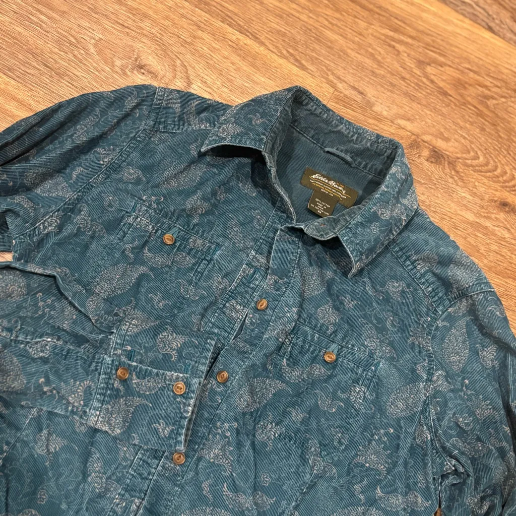 Eddie Bauer Floral-Paisley Corduroy Button-Up Shirt – Women’s XS - Image 4