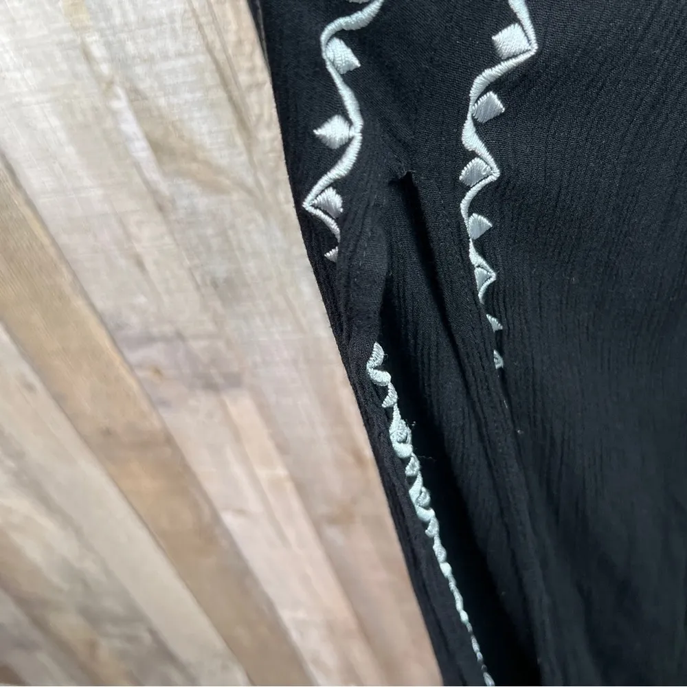 American Rag Size 3X Black Jumpsuit w/White Embroidered Design with Wide Legs - Image 8