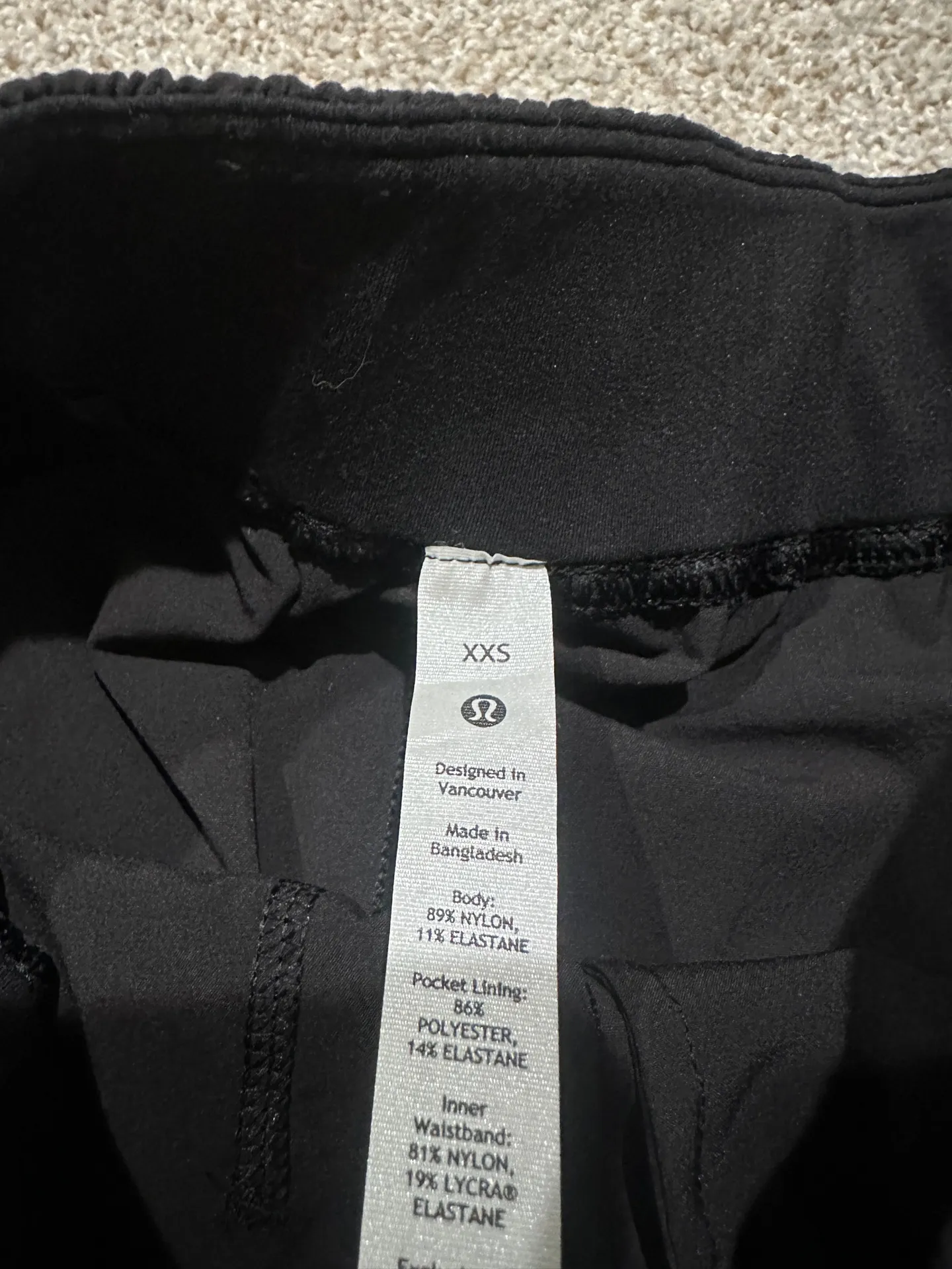 Lululemon Shorts  the tag if off - Image 3