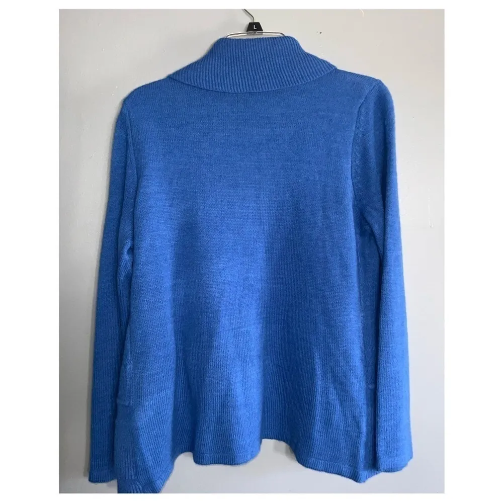 Cable & Guage 2Pc Set~Lg Blue Sweater Cardigan & XL Blue & Yellow Floral Blouse - Image 4