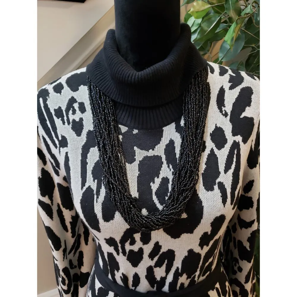 Who What Wear Sweater Dress Women's Medium White Black Animal Print Belted - Image 2