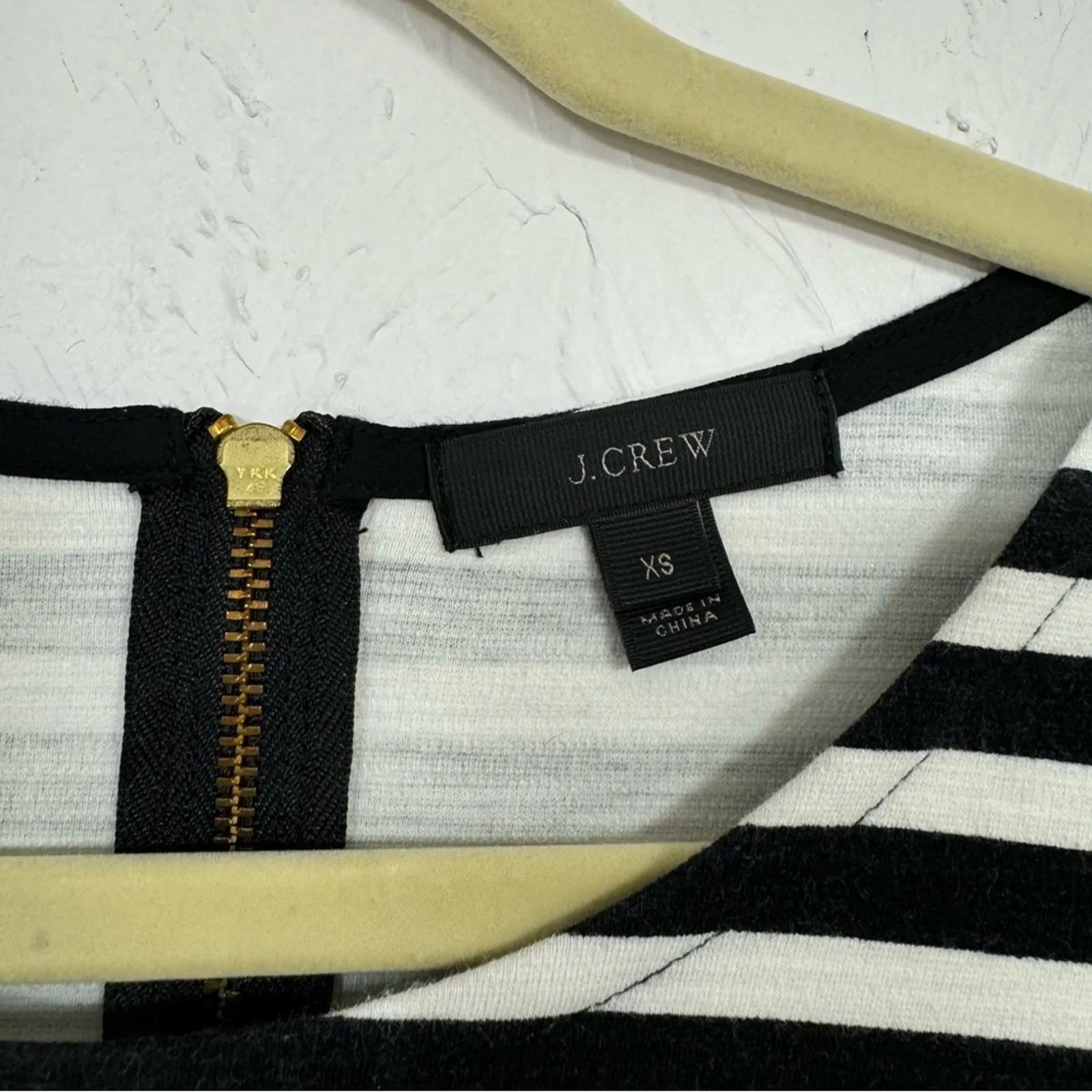 J Crew Black White Striped Short Sleeve Shift Dress Womens XS Preppy Academia - Image 9