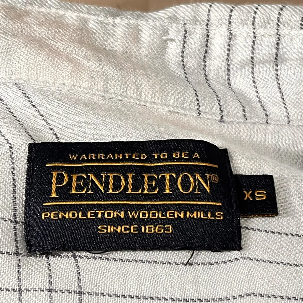 Pendleton Blue Plaid Super Soft Button Down Shirt  Size XS - Image 6