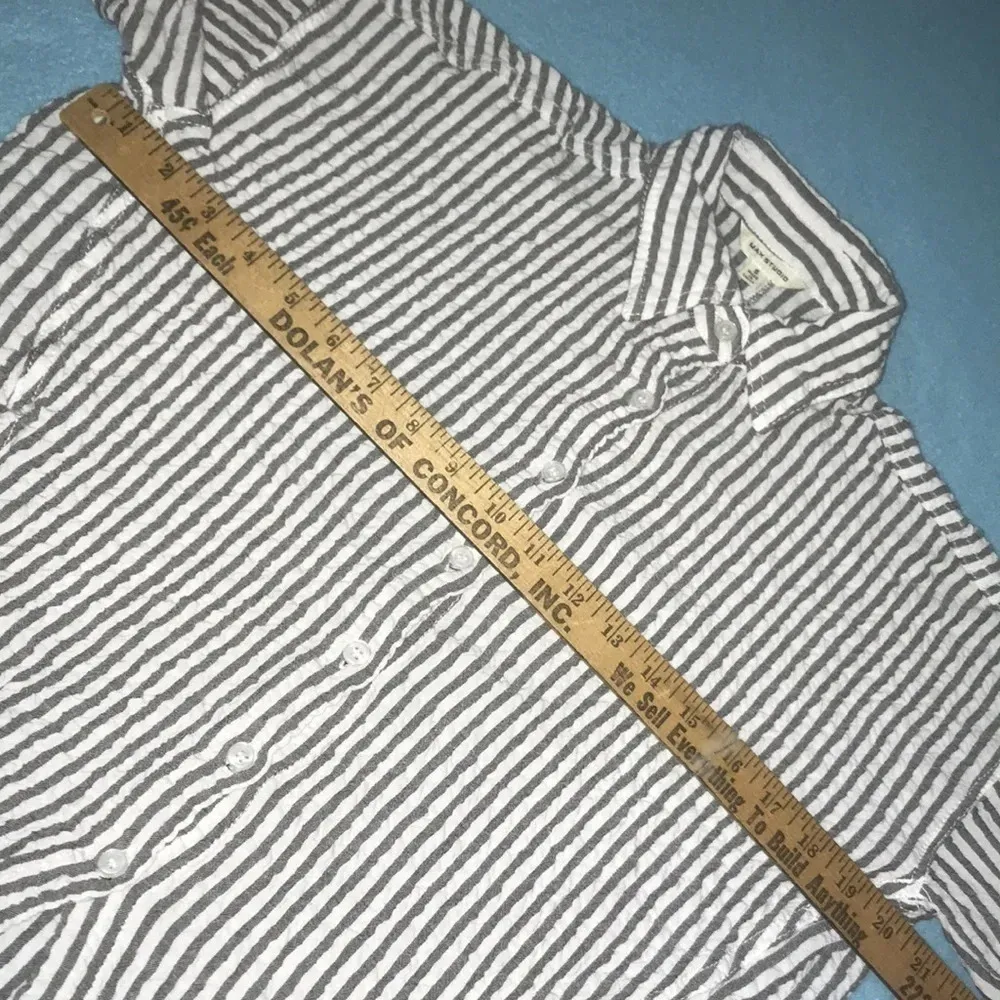MAX STUDIO striped gray and white collared 3/4 button up sleeves textured size S - Image 6
