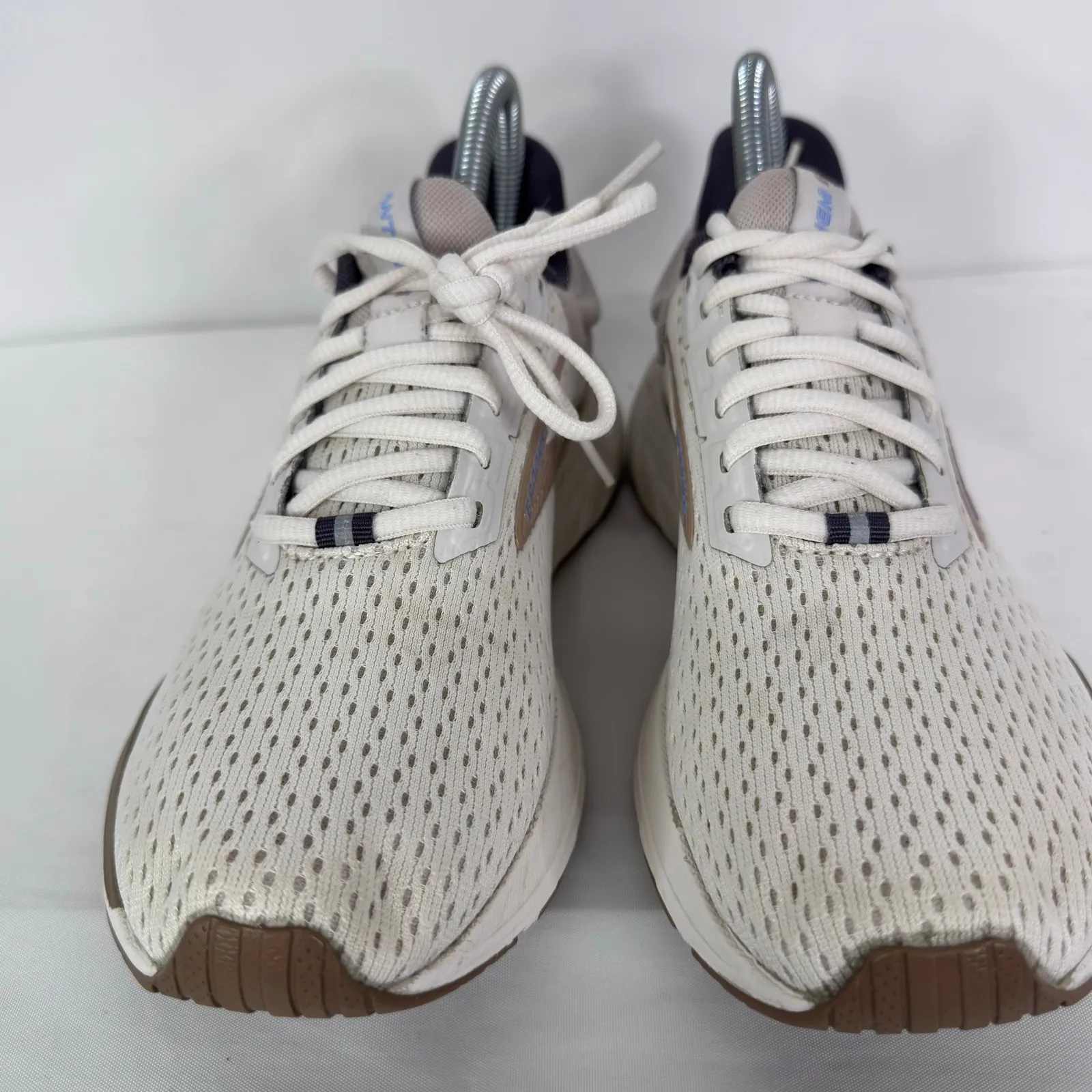 Brooks Anthem 6 Women's Running Shoes White Grey Athletic Sneakers Size 7.5 - Image 7