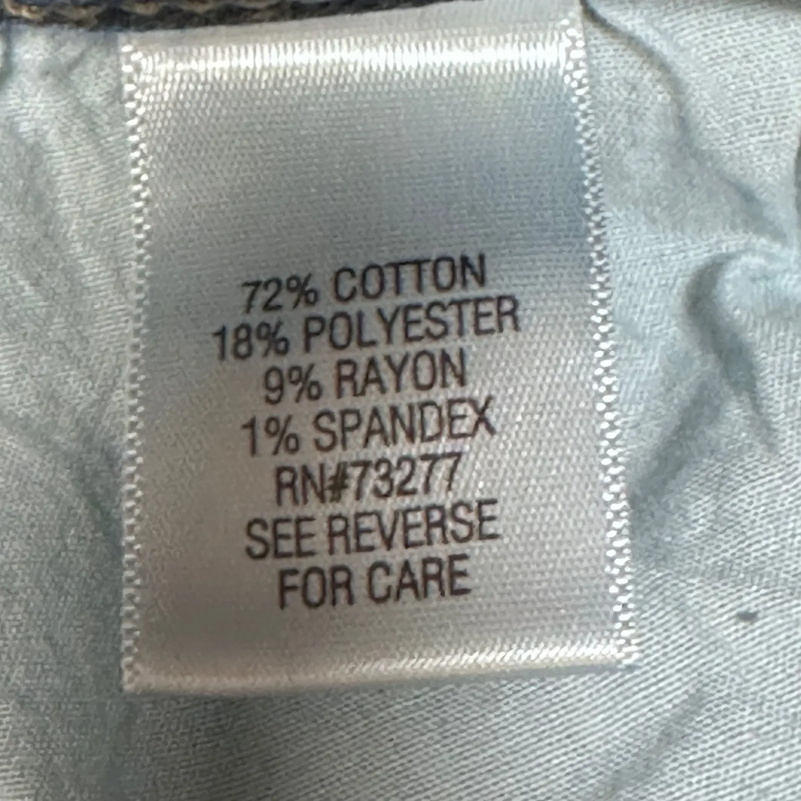 Croft & Barrow Womens Jeans Size 12 Blue Denim Capri Cropped Straight Leg - Image 4