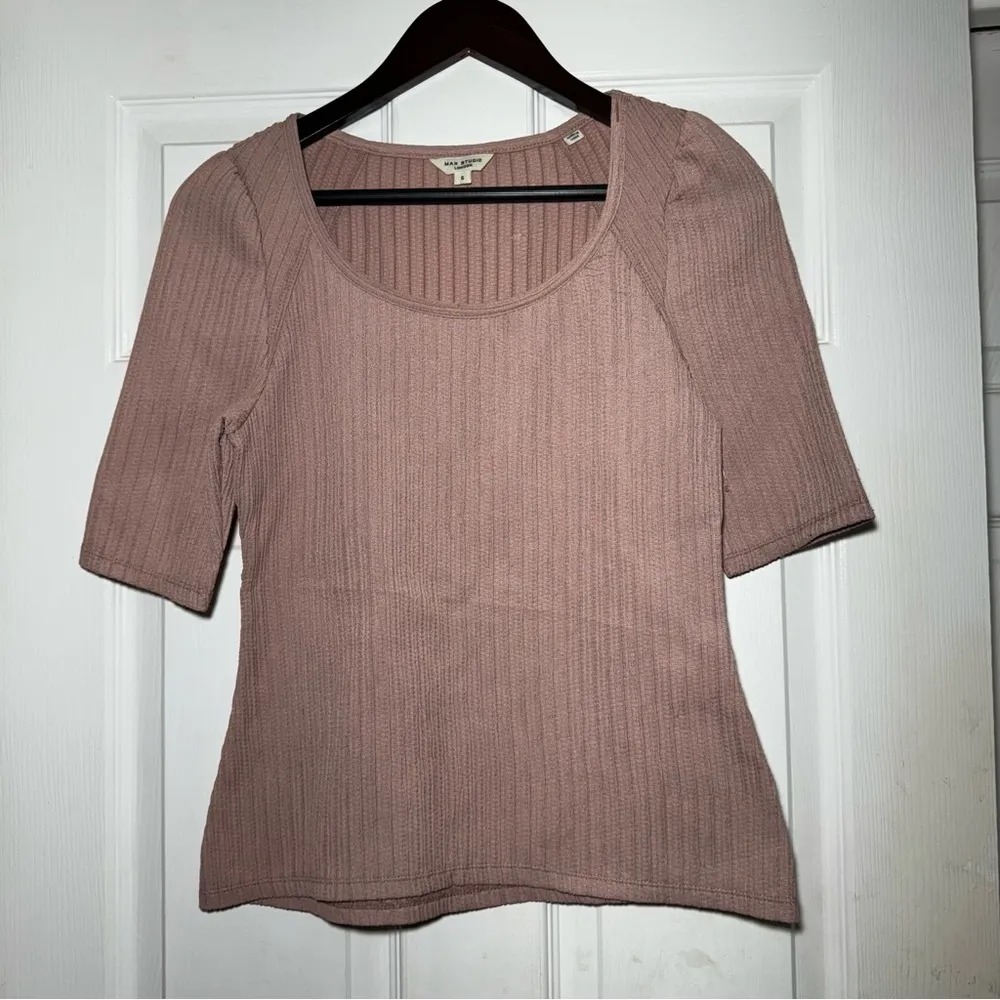 Max Studio • Shirt Top Blouse • Puff Sleeve • Scoop Neck • Small - Image 2