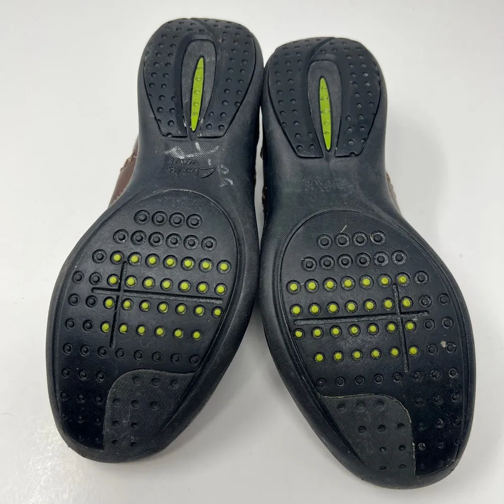 Clarks Slip On Brown Women's Leather Loafers Size 7 - Image 12