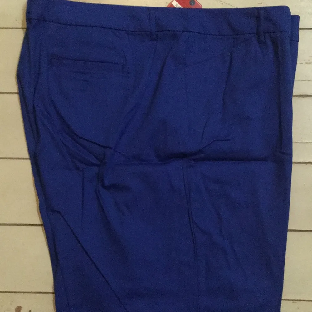 Women’s 24W Classic Fit Bermuda Santorini Blue - Image 4