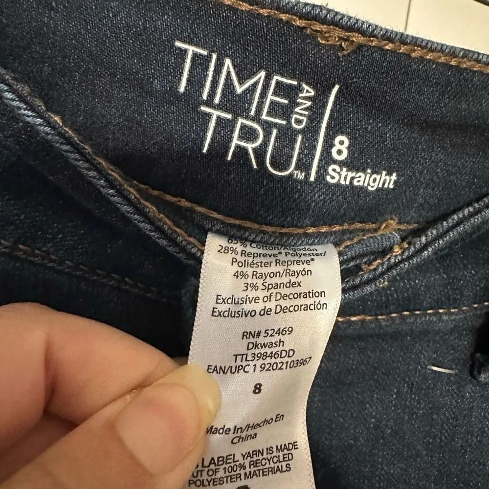 Time and True Straight Dark blue wash denim jeans 65% Cotton, 28% Polyester, 4% Size 8 - Image 5