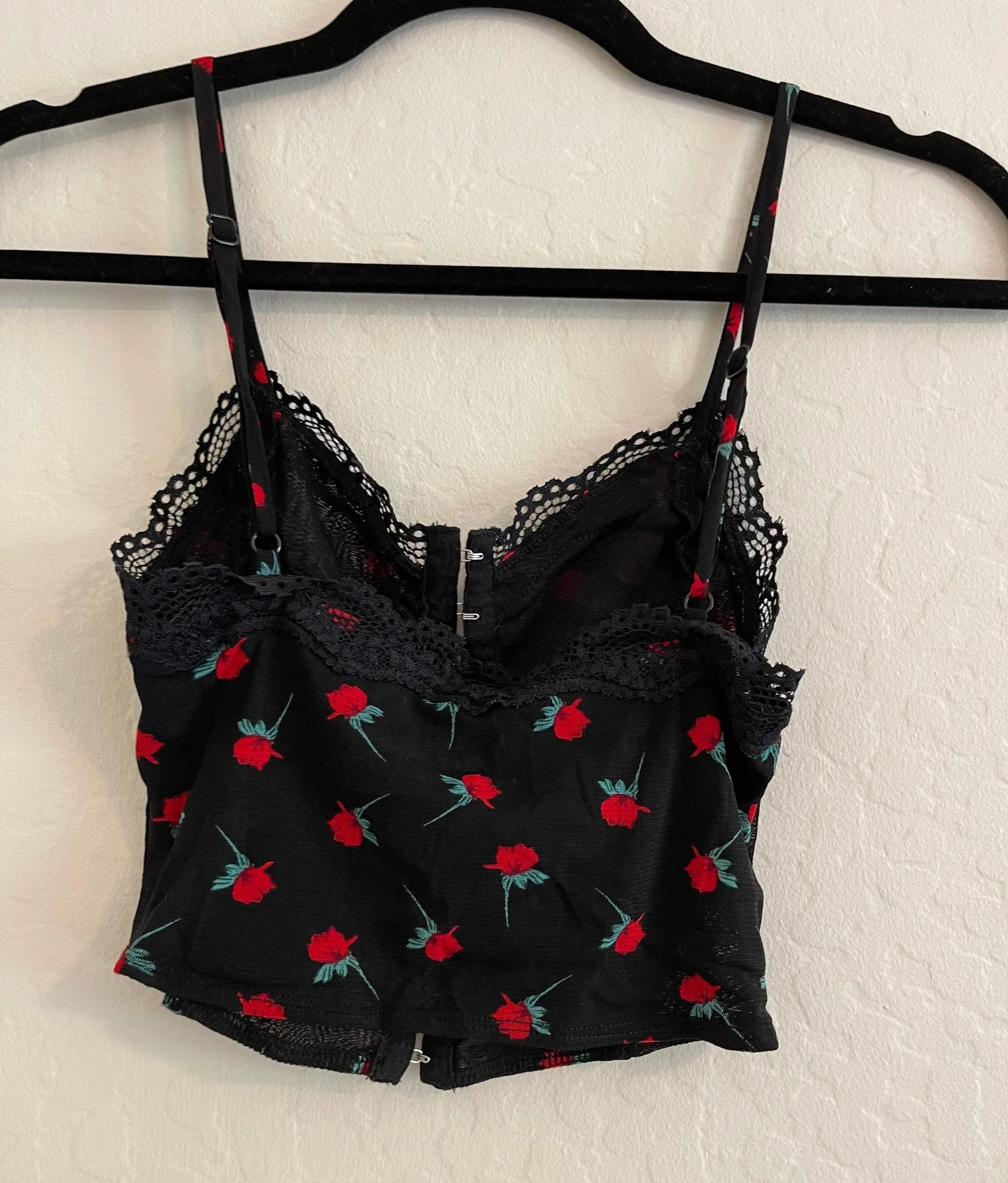 Princess Polly Black Crop Top - Image 2