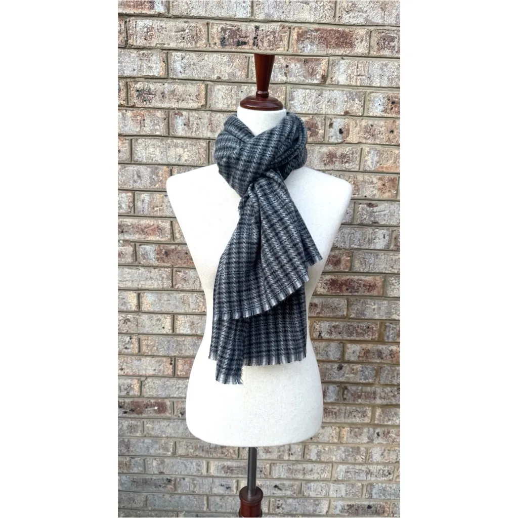 NWT Aerie Gray Plaid Blanket Scarf - Image 3