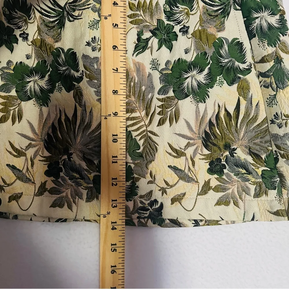 Urban Outfitters Floral Embroidered Textured Pelmet Mini Skirt Medium Green - Image 4