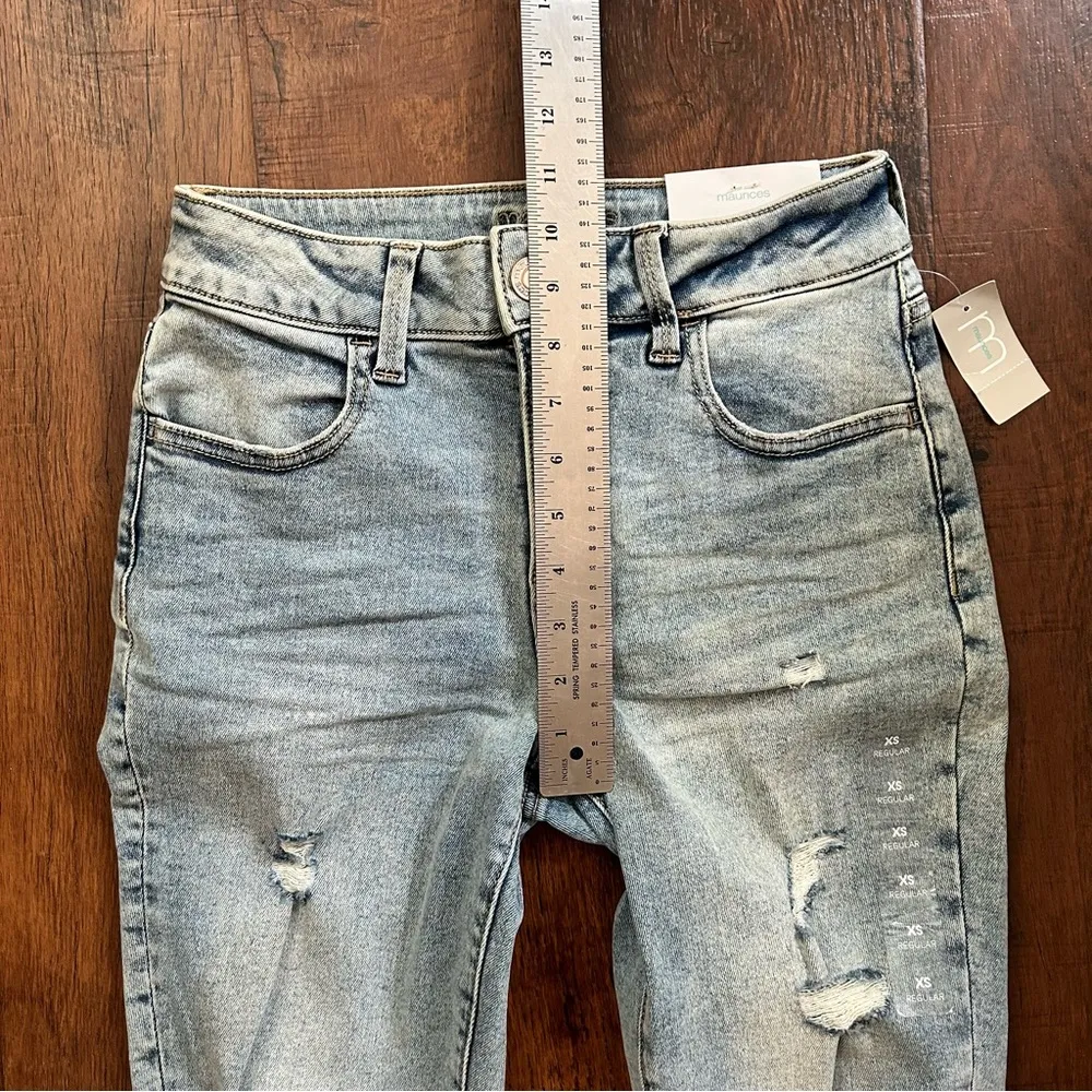 MAURICES distressed/ripped jegging high rise jeans, size XS, NWT - Image 8