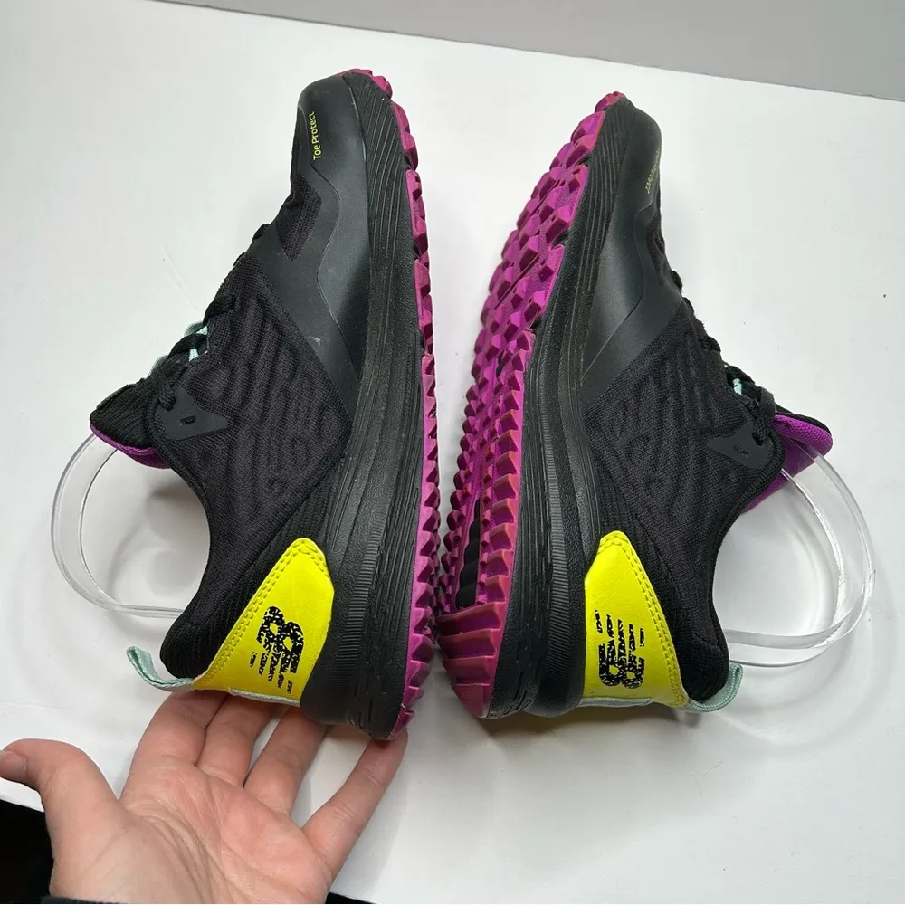 New Balance Women's Black and Yellow all terrain Running Shoes 7 - Image 5