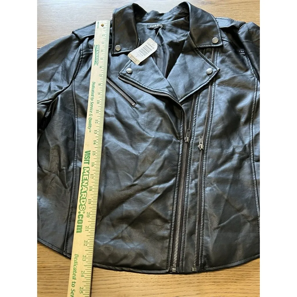 Torrid 2 Moto Jacket Women Cropped Black Floral‎ Faux Leather Designer Modern - Image 4