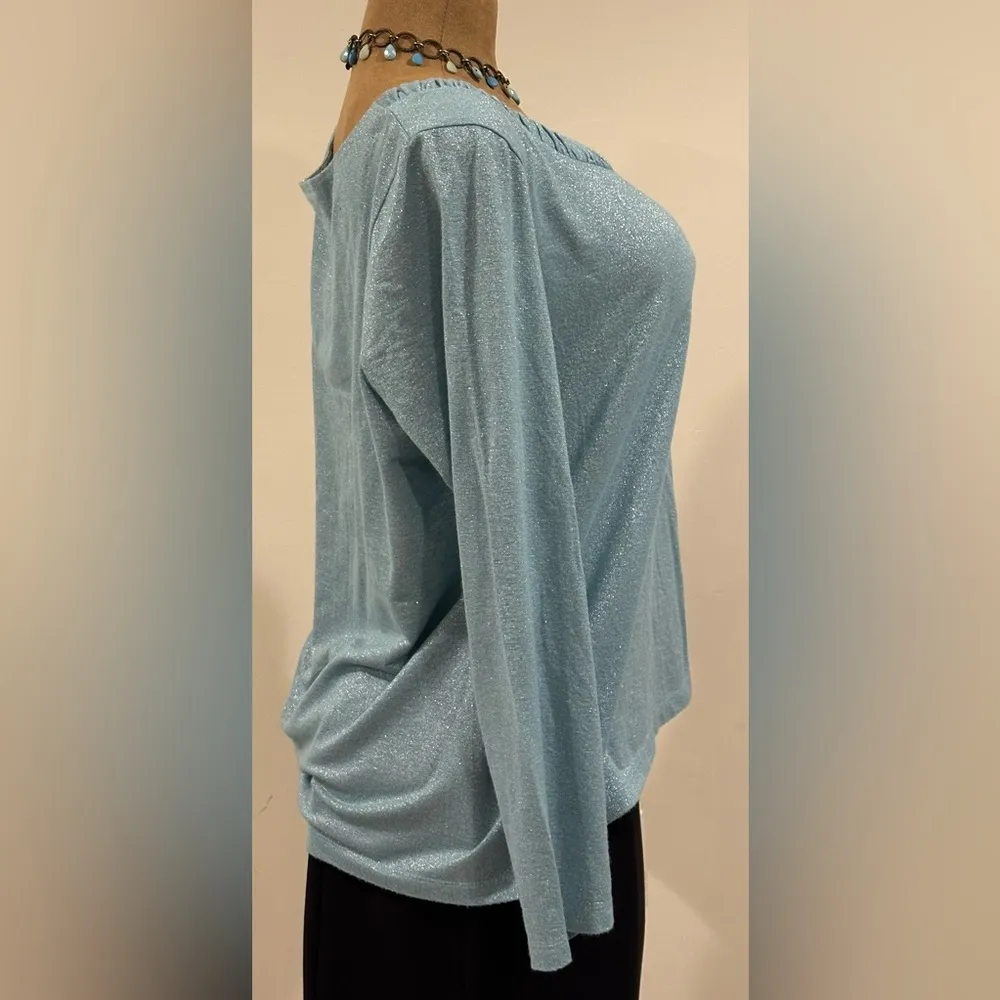 Liz Clarborne Light Blue Silver Metallic Blouse Boat Neck Sz 1X. Light material. - Image 4