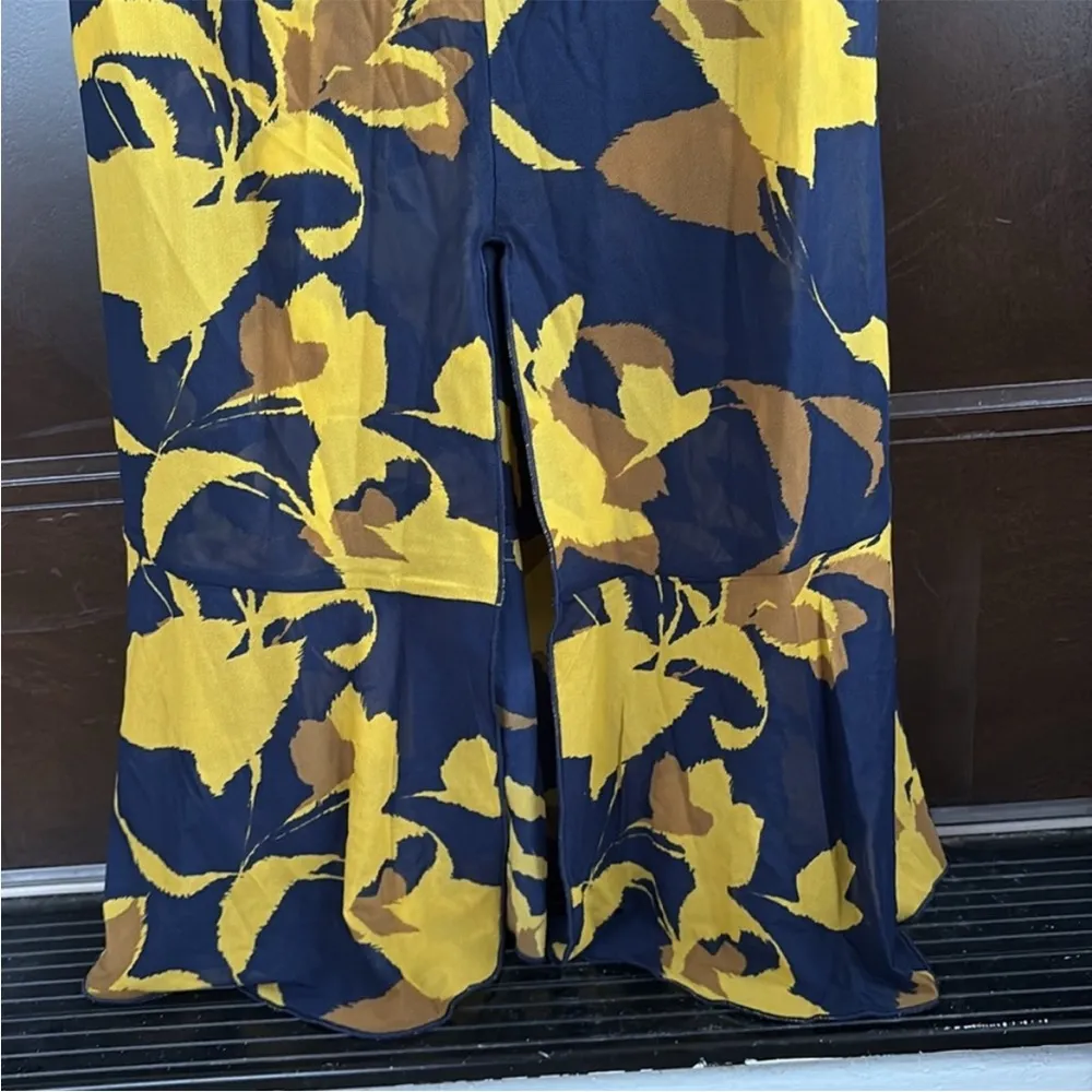 EUC CAbi Midnight Strech Dress Navy Gold Size XS - Image 8