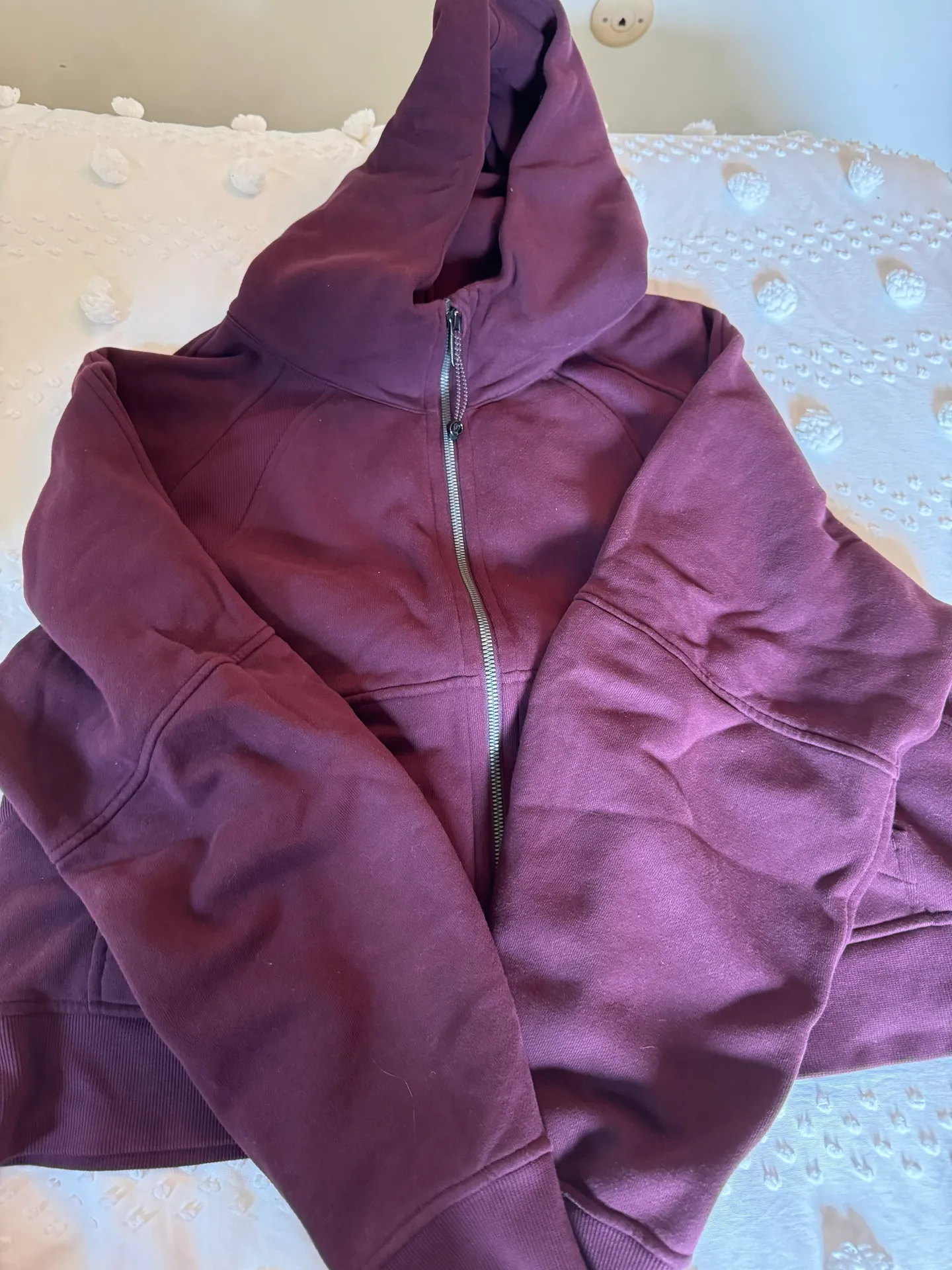 Lululemon Scuba Hoodie - Image 4