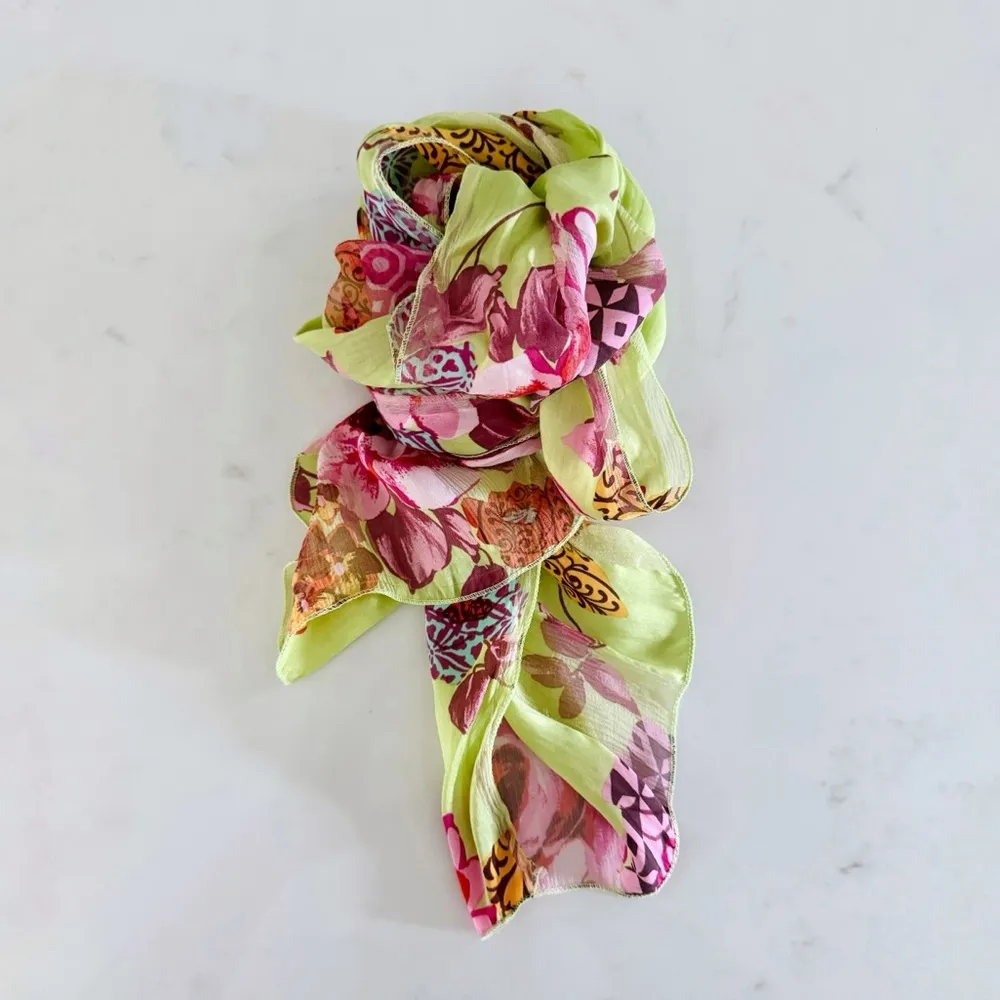 90s Vintage Marcrozier Paris Floral Print Silk Oblong Scarf Wrap, Green & Pink - Image 16