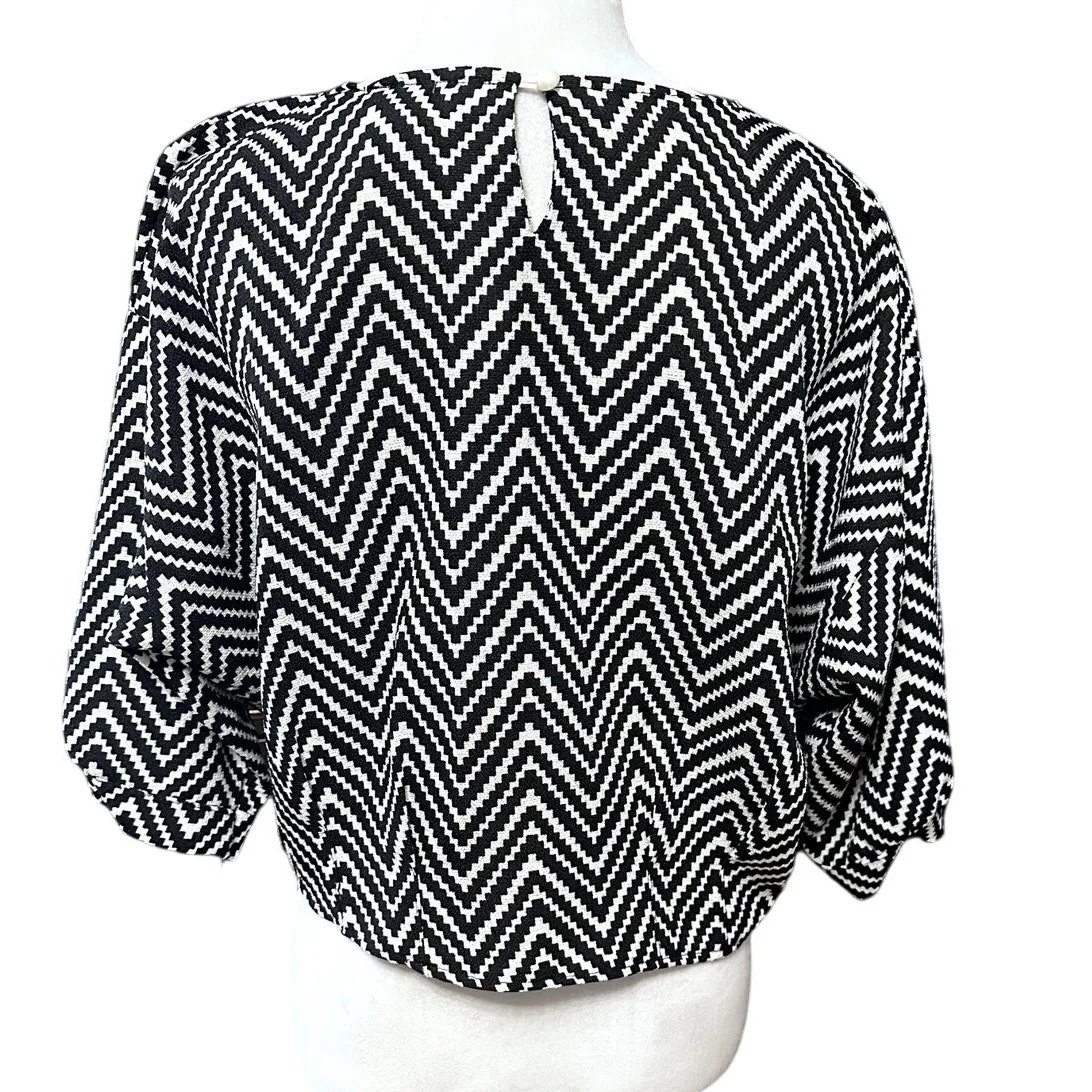 NU New York Women's Black & White Herringbone 3/4 Sleeve Blouse Key Hole Back L - Image 4