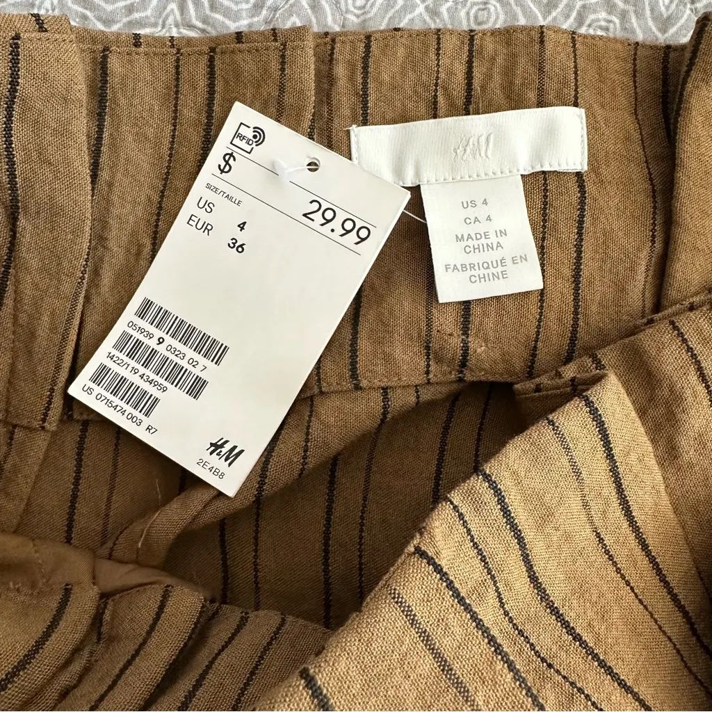 New! H&M High Waist Paper-bag Pinstriped Woven Skirt Size 4 - Image 3