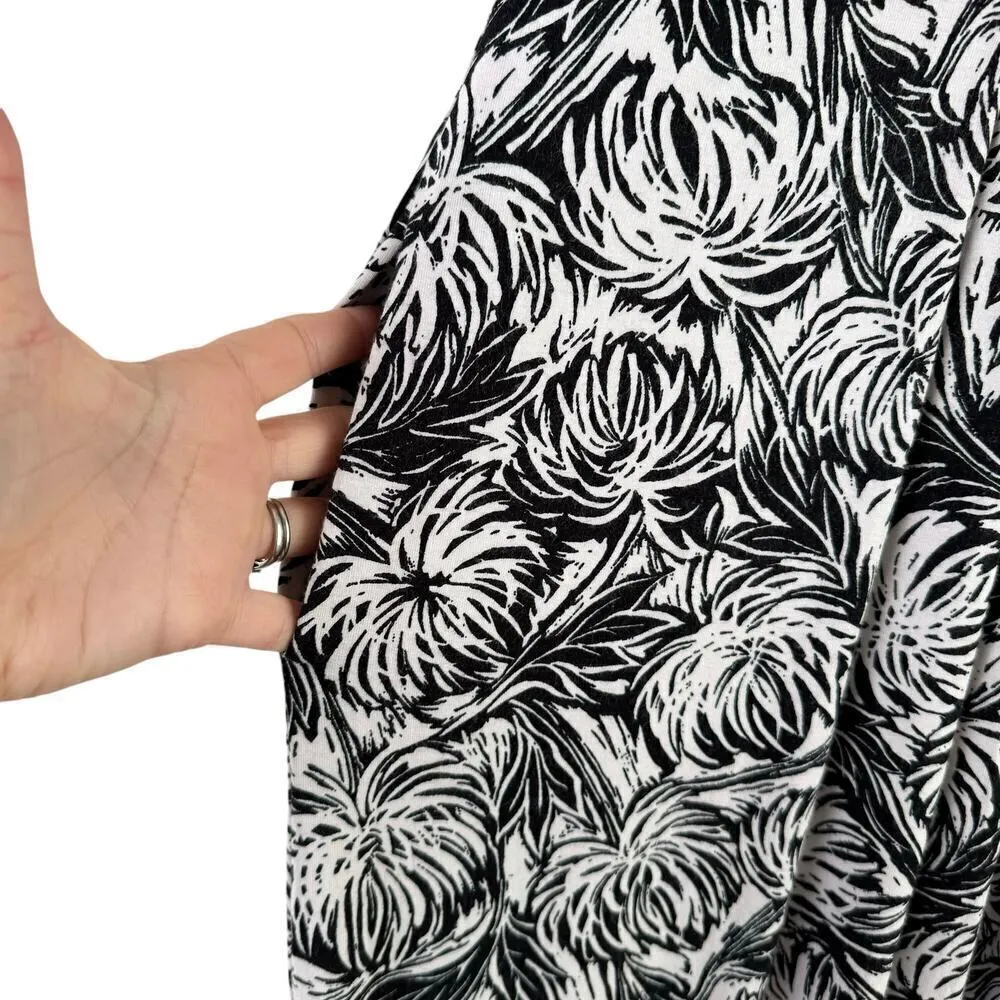 Nicole Miller Sleeveless Pleated Jersey Maxi Dress in Black White‎ Palm Print, M - Image 5