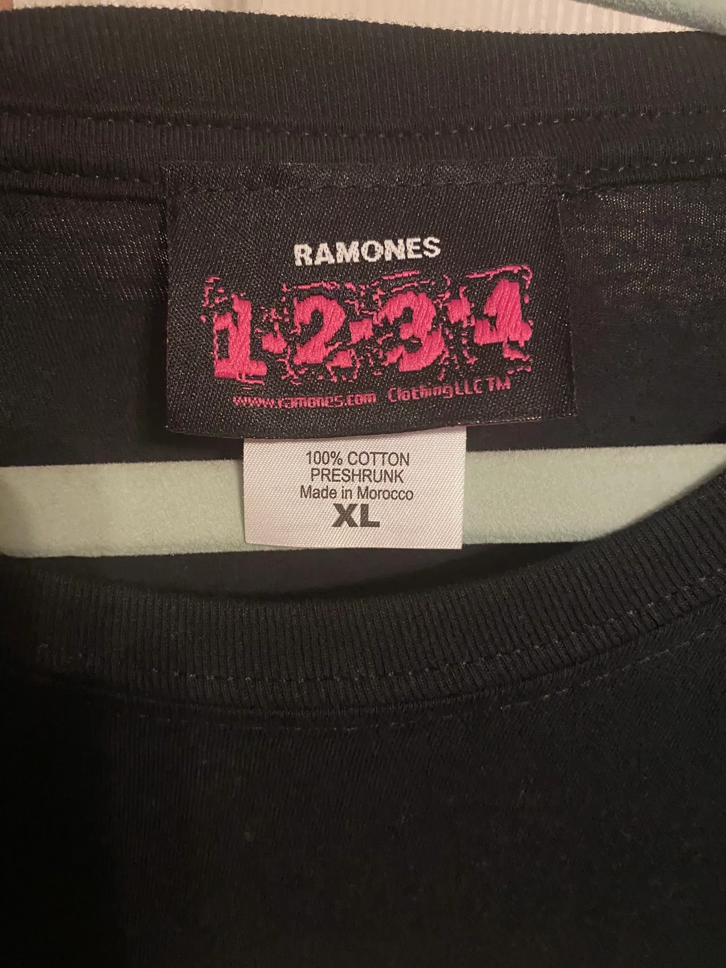 Ramones Band Tee Black Size XL - Image 6