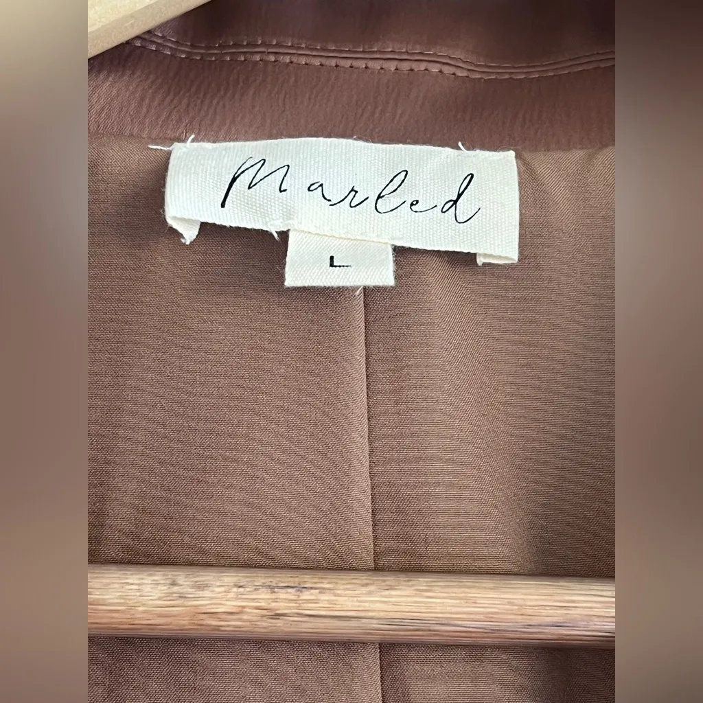 Marled Women’s Satin One Button Blazer Size L - Image 9