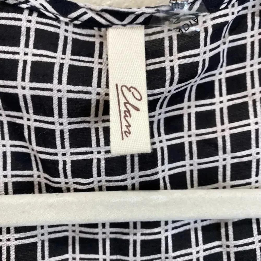 ELAN Black and White Jumpsuit Size Small V Neck Cut Out Smocking Size Small - Image 4