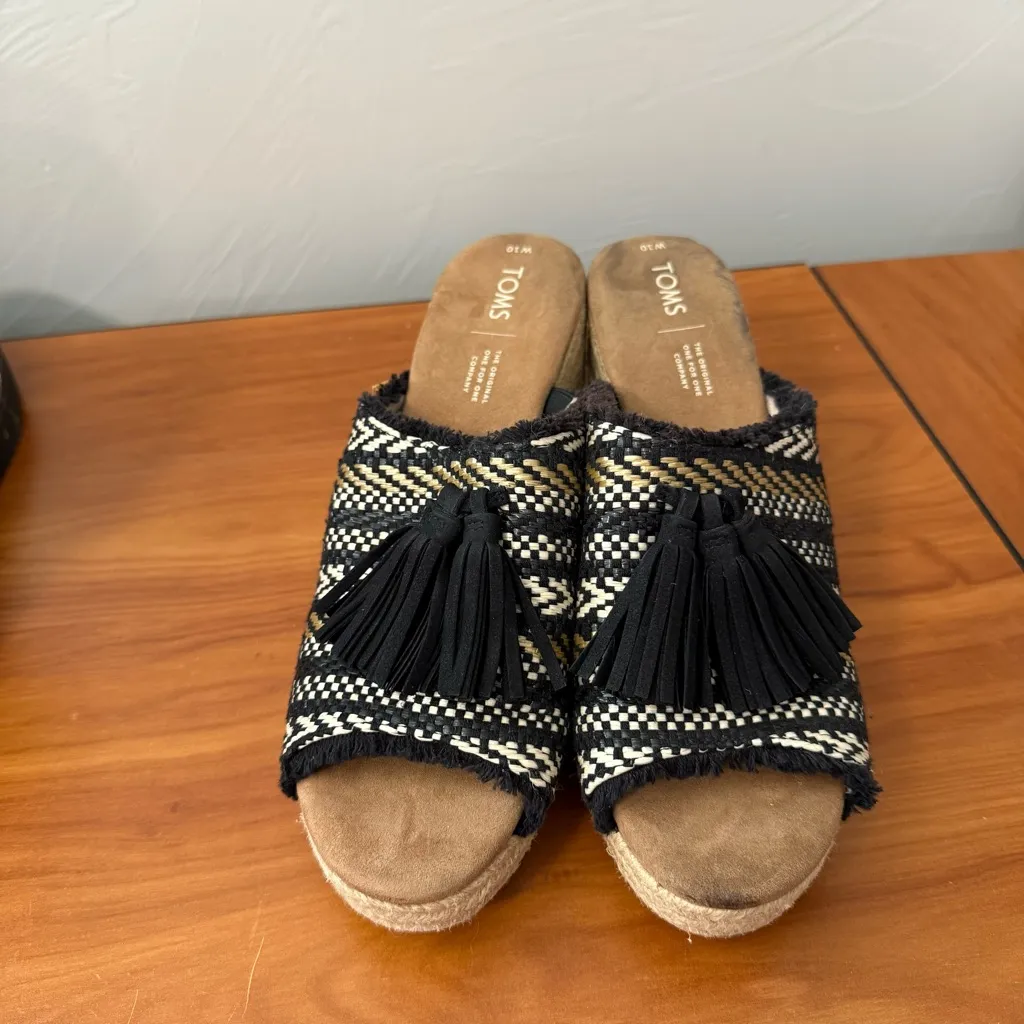 Toms Junie Black Geometric Woven Tassel Platform Heel Sandal Slip On Peep Toe 10 - Image 3