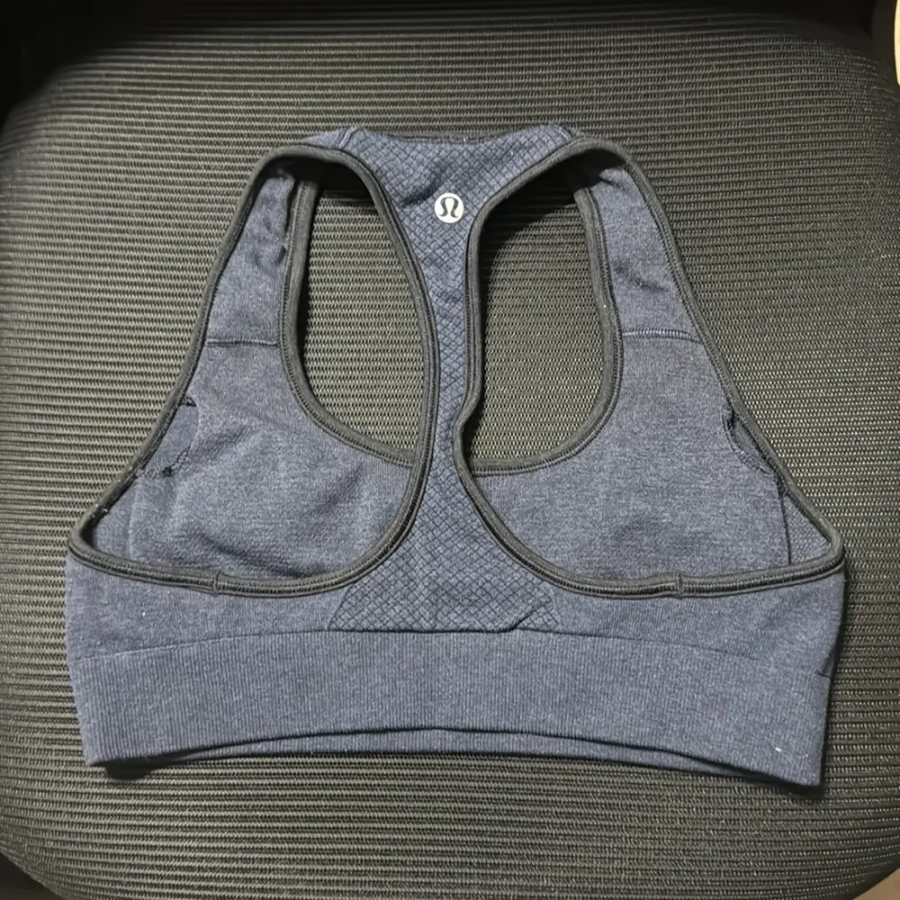 Lululemon Athletic Navy Racerback Bra Gray Size 6 - Image 2