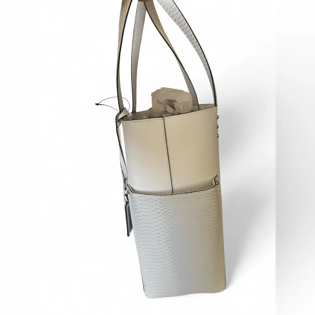 Simply Vera Vera Wang white faux leather tote bag with snakeskin-detail NWT - Image 4