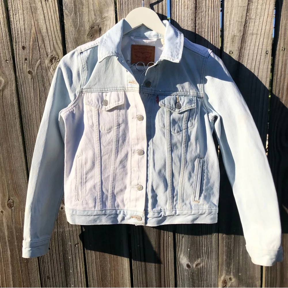 Levi’s Denim Light Blue & White Jacket S - Image 2