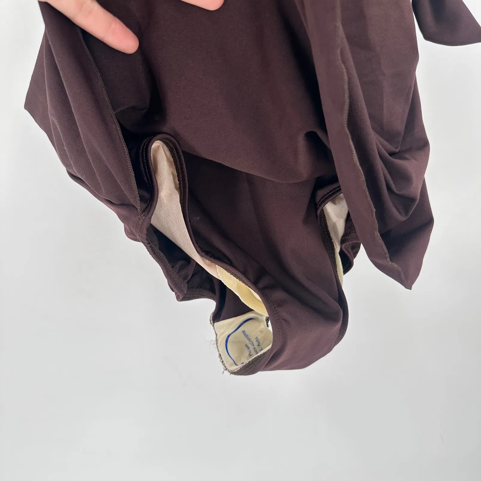 NWT Roxanne Women's Brown V - Image 10