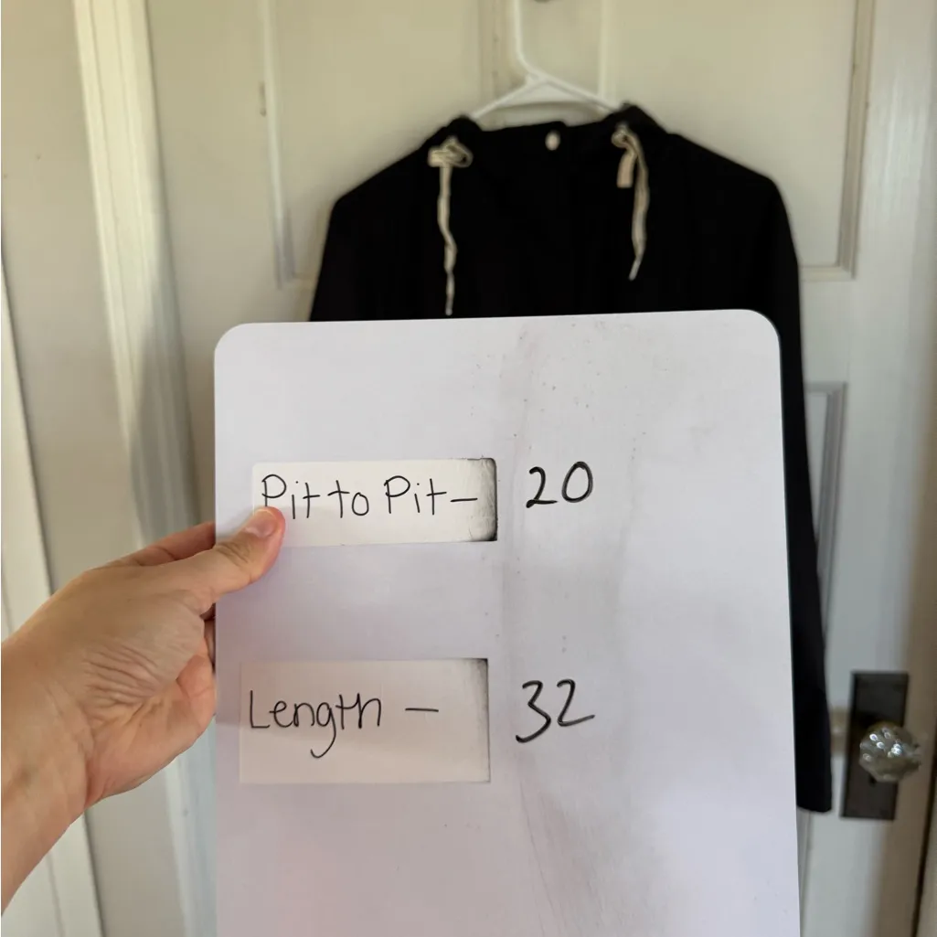 Abercrombie & Fitch black water resistant hooded windbreaker jacket size XS - Image 12