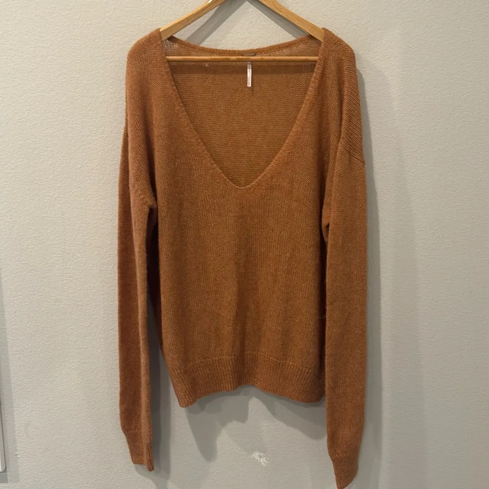 NWOT Free People Gossamer Pullover VNeck Sweater | Size Small Oversized - Image 3