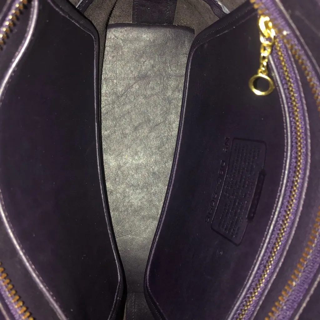 Vintage COACH TRIBECA Purple Glove Tanned Slim Bleeker Bucket Shoulder Bag 9098 - Image 10