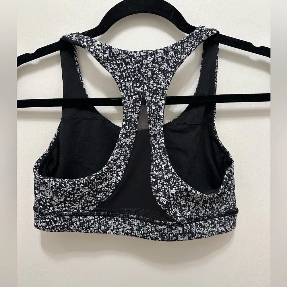 Lululemon Invigorate Bra - Image 6