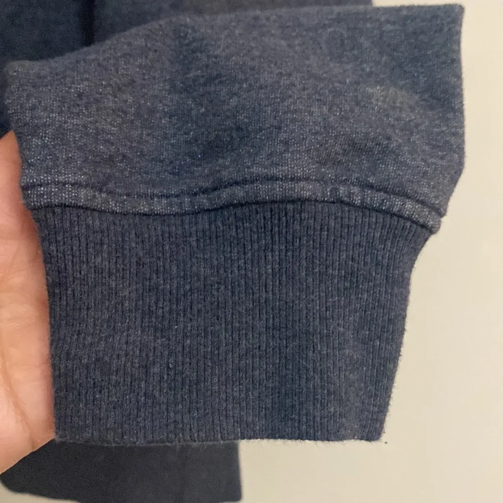 PATAGONIA Graphic Uprisal. Women’s navy blue hoodie size M - Image 6