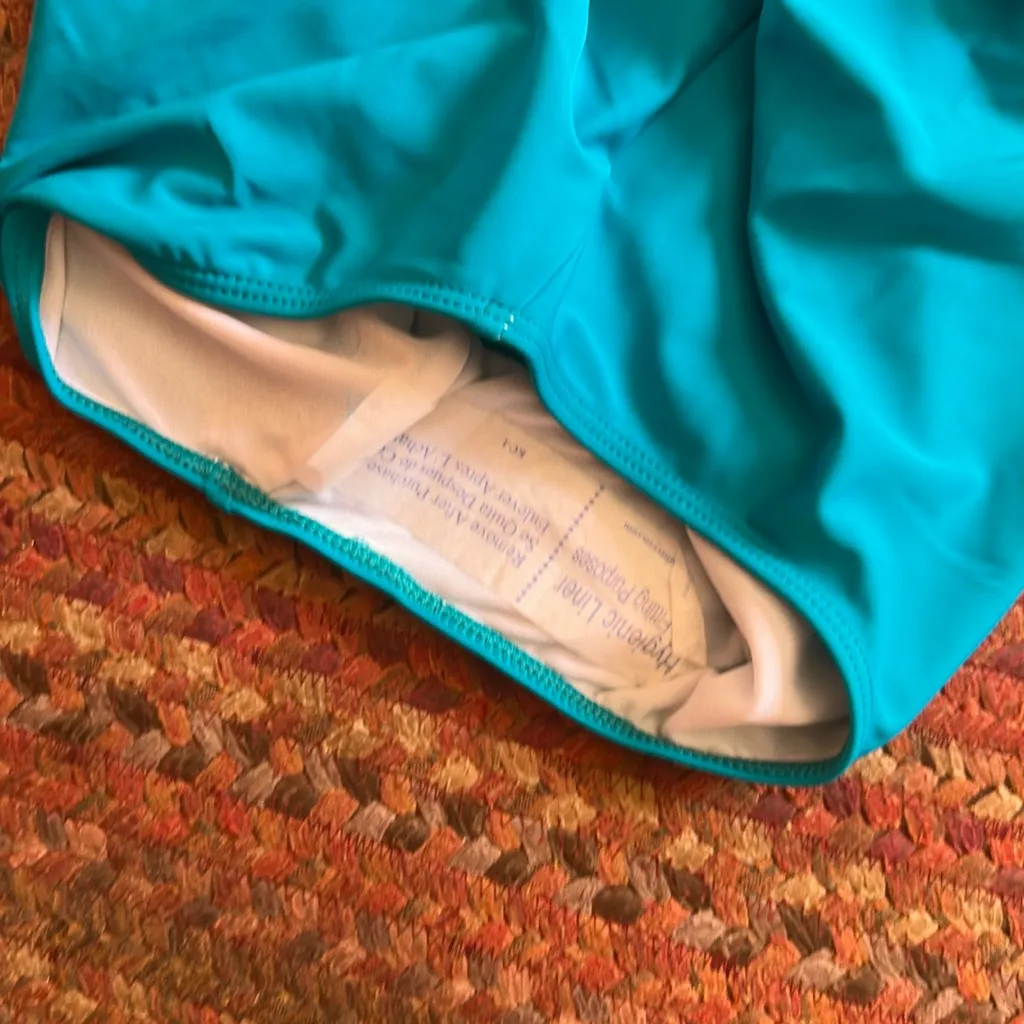 KORTNI JEANE HOT PINK HIGH RISE SWIM SKIRT SKORT - Image 5