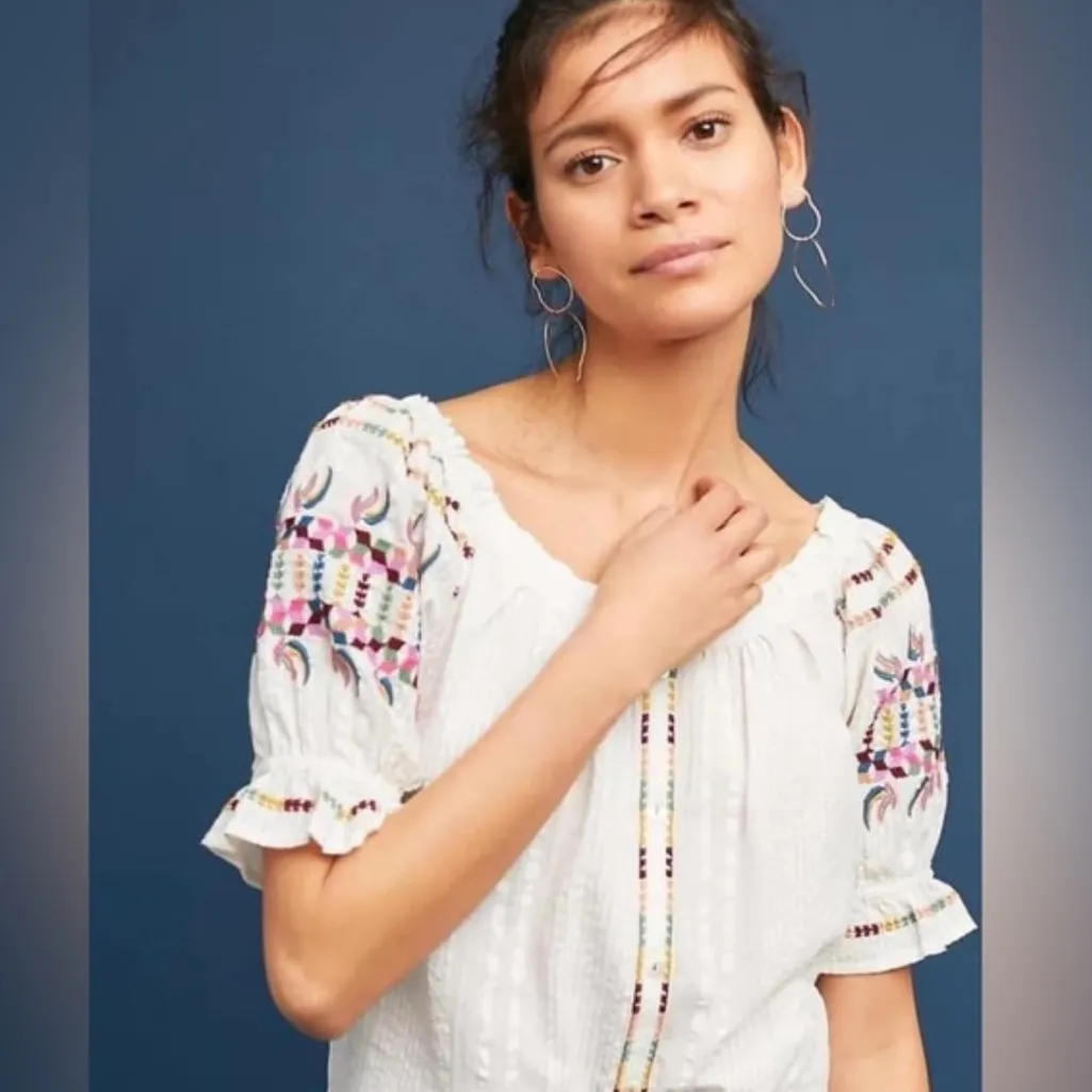 Anthropologie Akemi + Kin Pajaro Button Front Boho Embroidered Stretch Top - Image 3