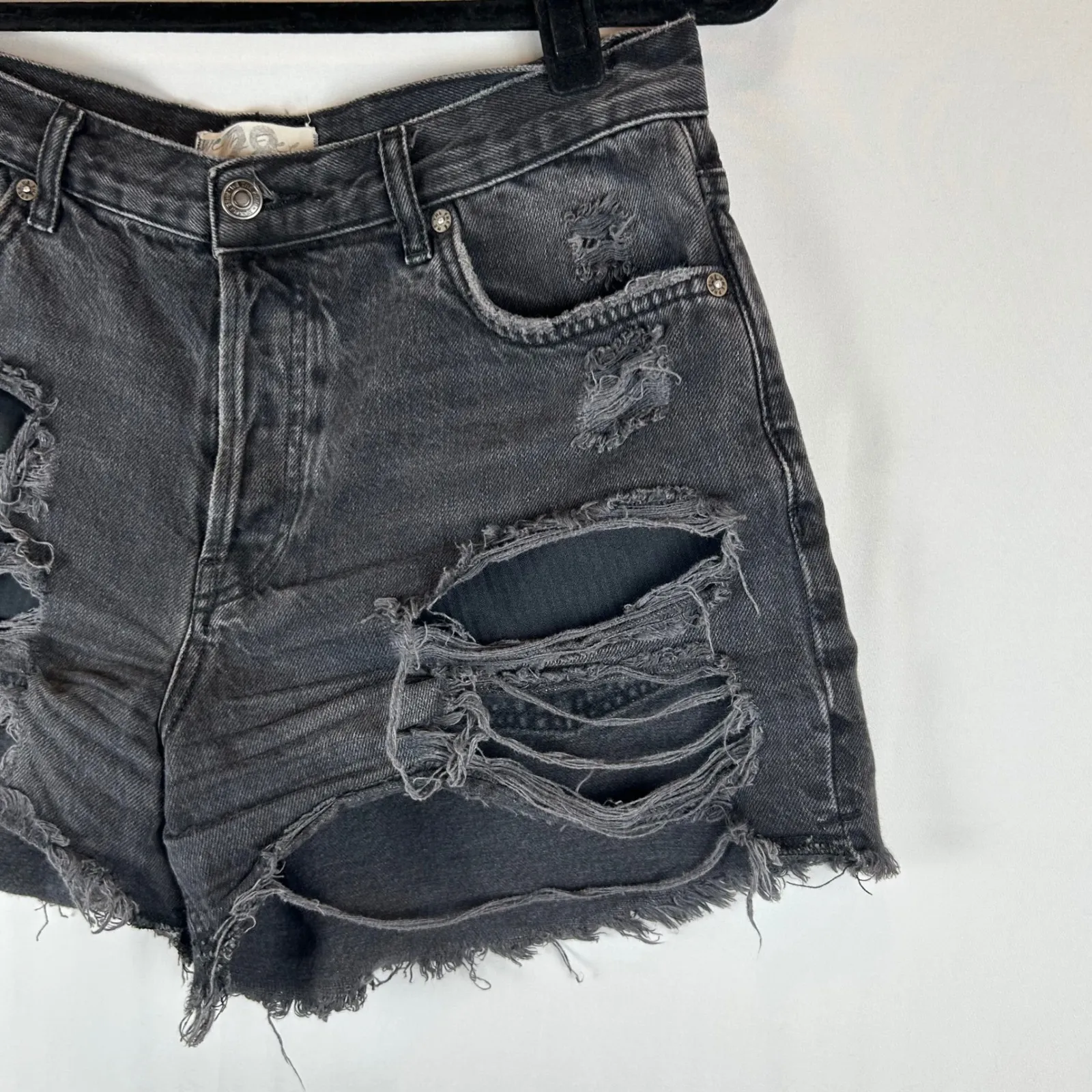 We The Free Distressed Black Denim Cutoff Button Fly Shorts Women's Size 28 - Image 12
