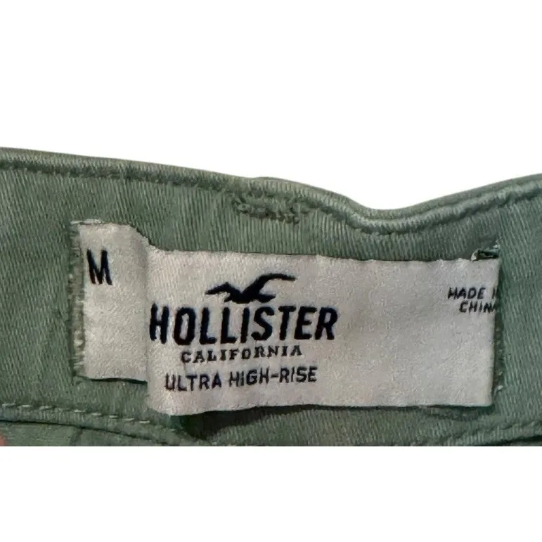 Hollister Women's Pants Ultra High-Rise Cargo Straight Leg Stretch Green Medium - Image 5