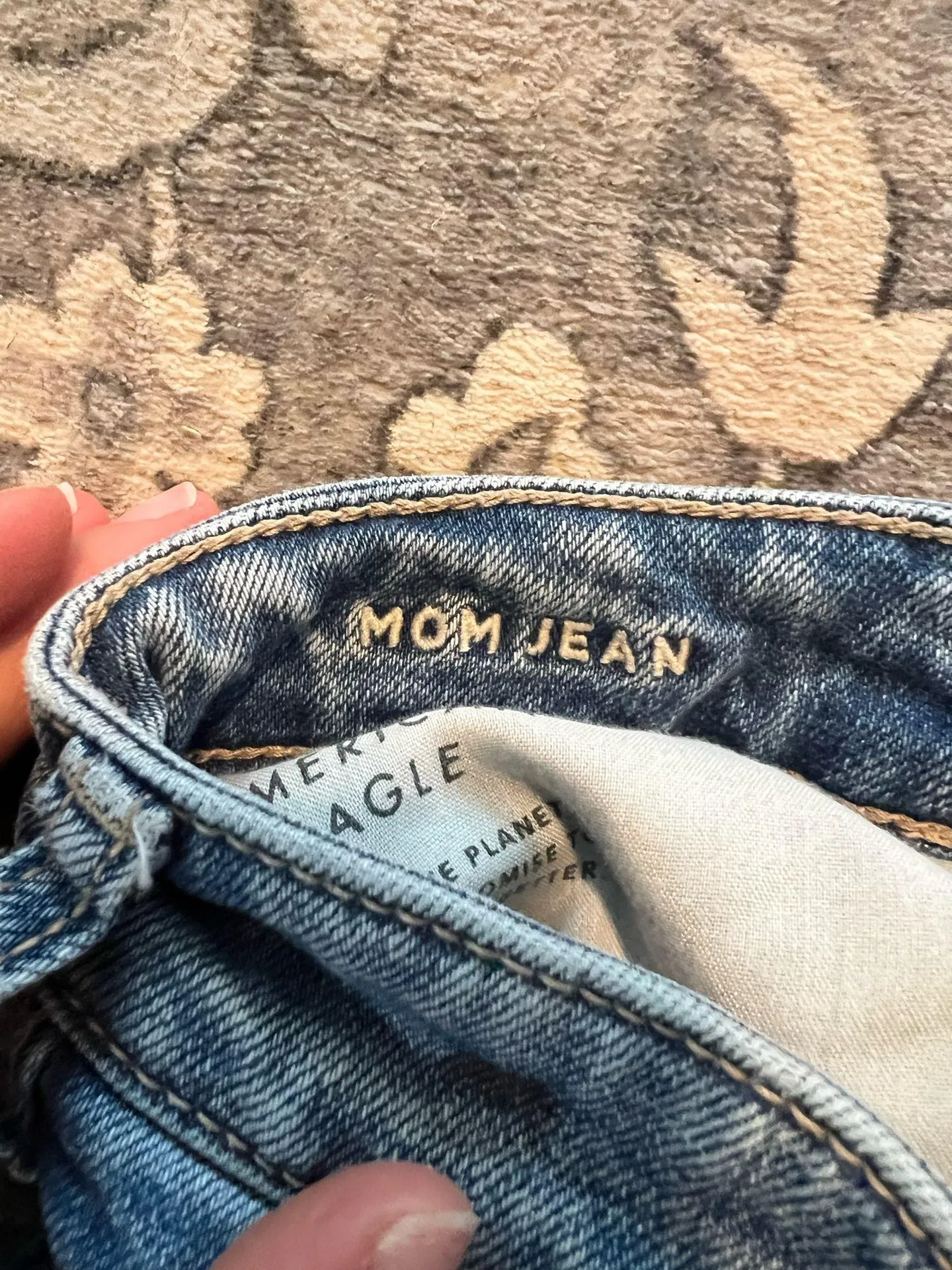 American Eagle Mom Jeans - Image 4