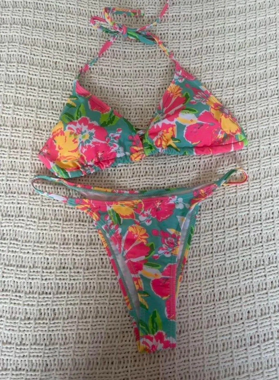 Bikini White - Image 4